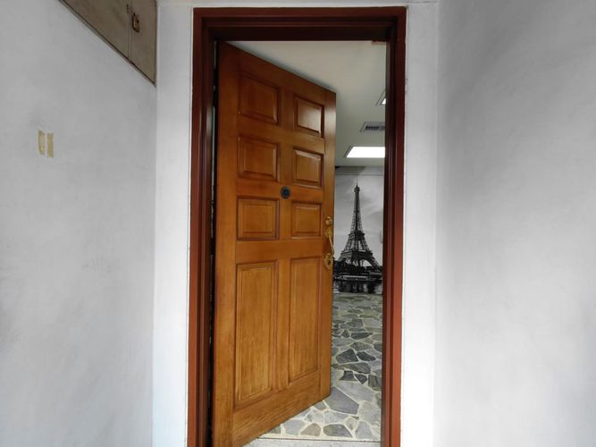 Casa de 4 alcobas en venta en San Vicente, Cali, 301 m² · foto 2 de 24