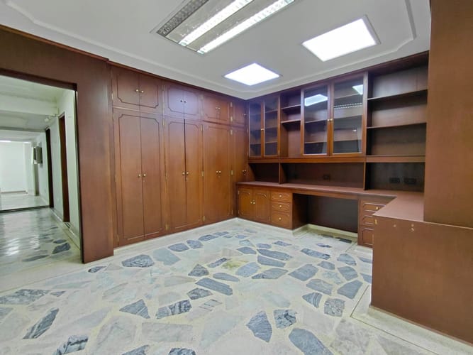 Casa de 4 alcobas en venta en San Vicente, Cali, 301 m² · foto 24 de 24