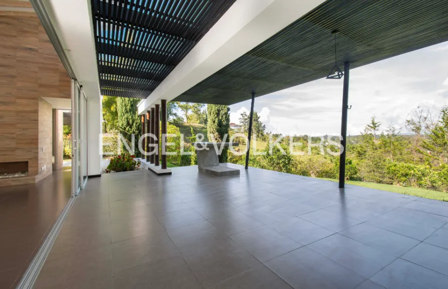 6BR House in Sajonia (480 m²) - 3