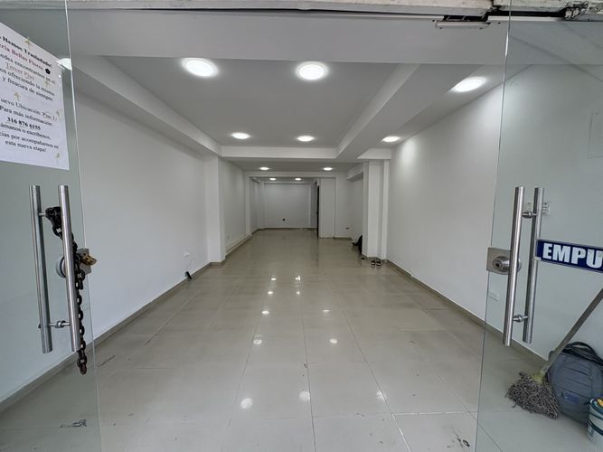 Local en arriendo en Camino Real, Cali, 55 m² · foto 3 de 14