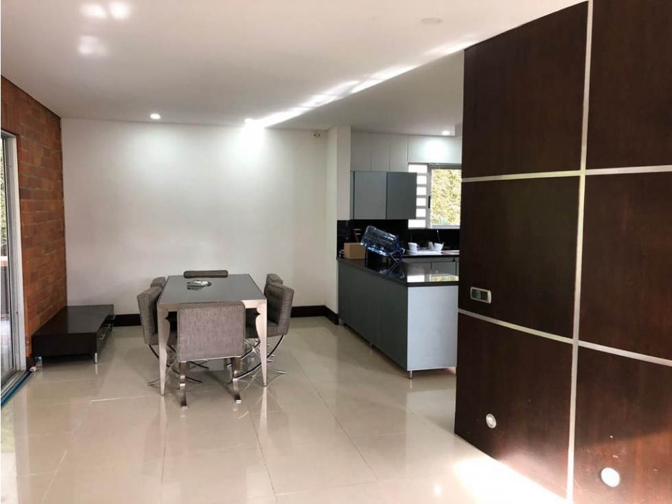 Casa en venta en Aves Maria, Bogotá · foto 3 de 24