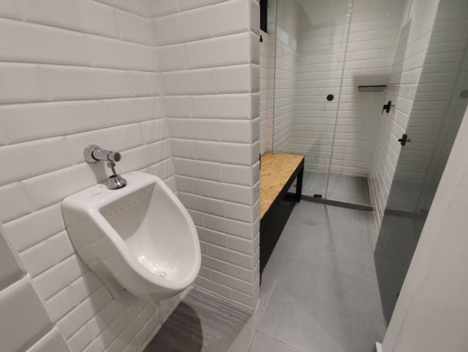Oficina en arriendo en Altos Del Poblado, Medellín, 374 m² · foto 12 de 22