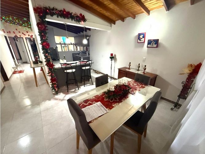 Apartamento en venta en La Candelaria, Medellín · foto 2 de 16
