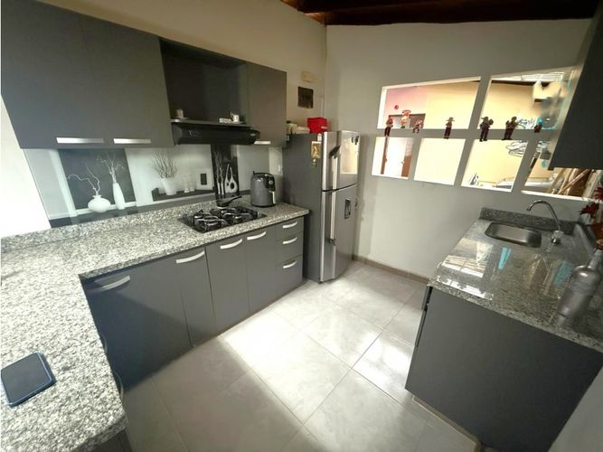 Apartamento en venta en La Candelaria, Medellín · foto 4 de 16