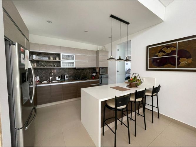Casa de 4 alcobas en venta en Vía El Caimo, Armenia, 230 m² · foto 3 de 24