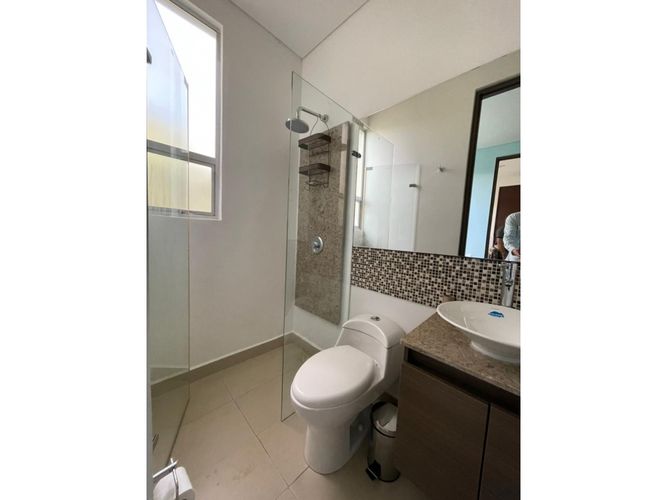Casa de 4 alcobas en venta en Vía El Caimo, Armenia, 230 m² · foto 12 de 24