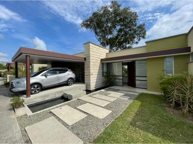 Casa de 4 alcobas en venta en Vía El Caimo, Armenia, 230 m² · foto 19 de 24