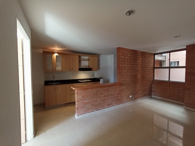 1BR Apartment in Calasanz (48 m²) - 3