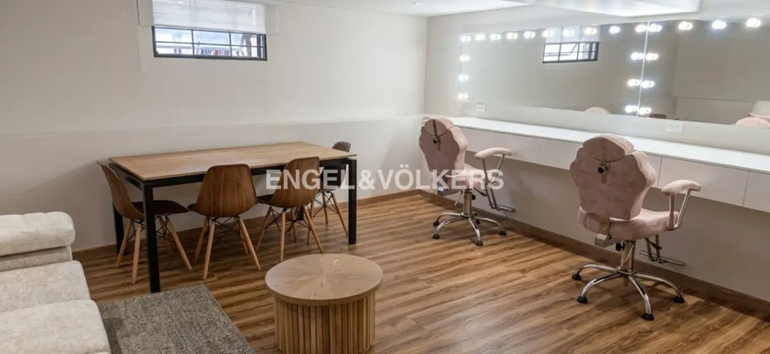 Casa en arriendo en Santa Ana, Bogotá, 243 m² · foto 6 de 8