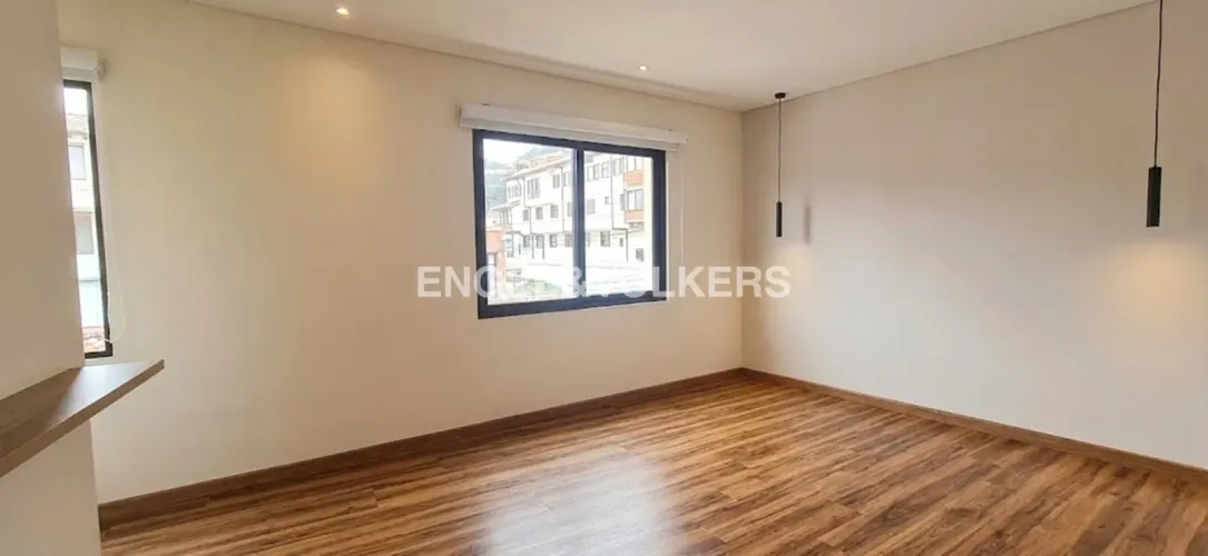 Casa en arriendo en Santa Ana, Bogotá, 243 m² · foto 5 de 8
