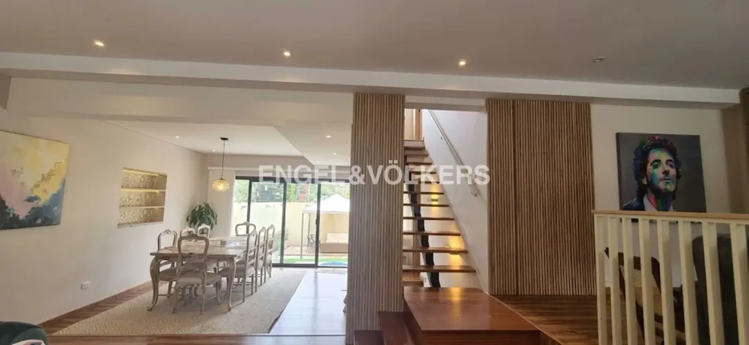 Casa en arriendo en Santa Ana, Bogotá, 243 m² · foto 4 de 8
