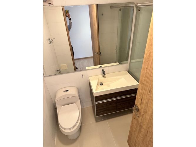 Apartamento de 3 alcobas en venta en Santa Barbara, Bogotá, 200 m² · foto 13 de 24