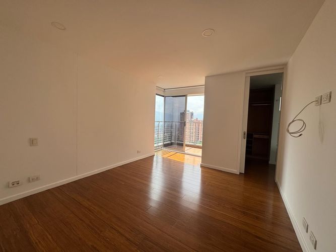 Apartamento de 4 alcobas en venta en Los Balsos, Medellín, 175 m² · foto 6 de 18