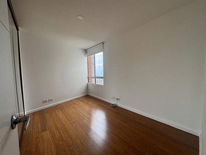 Apartamento de 4 alcobas en venta en Los Balsos, Medellín, 175 m² · foto 12 de 18