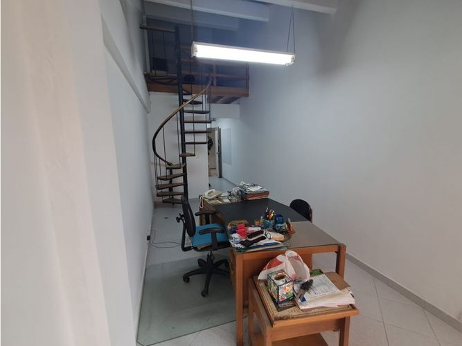 Oficina en arriendo en San Diego, Medellín, 27 m² · foto 2 de 6