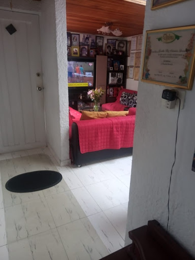 Casa en venta en San Jose De Bavaria, Bogotá · foto 13 de 21