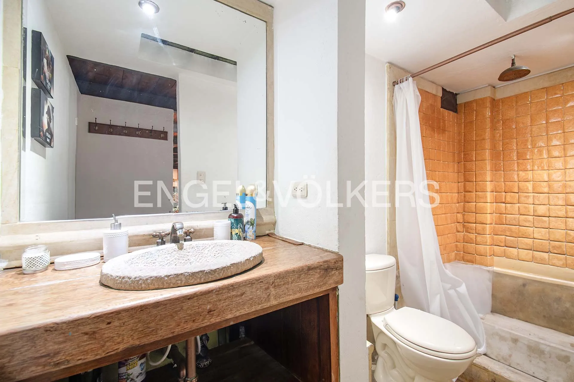 Casa en venta en Santa Ana, Bogotá · foto 8 de 14