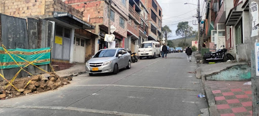 Casa en venta en Bello Horizonte, Bogotá · foto 3 de 23