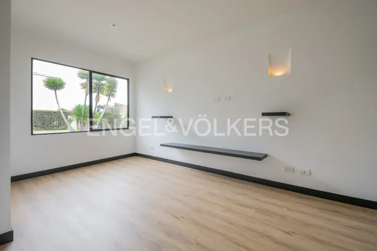 Casa de 4 alcobas en venta en Guaymaral, Bogotá, 500 m² · foto 14 de 18