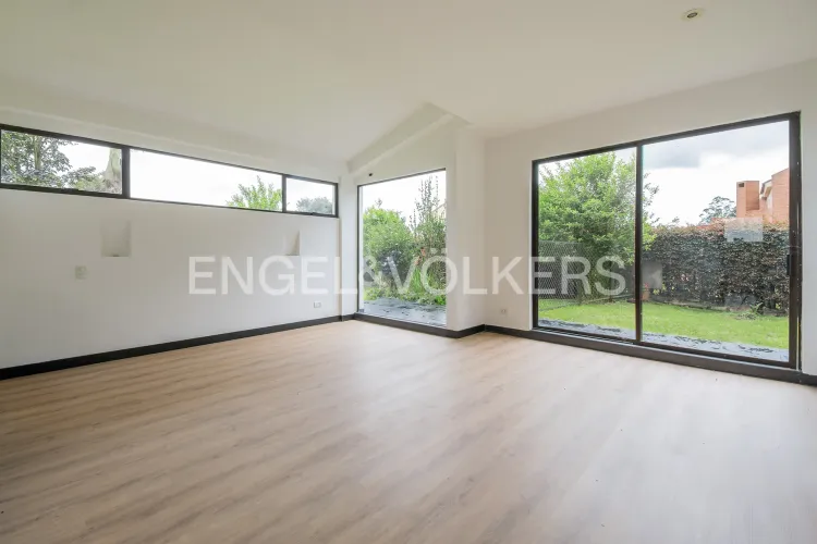 Casa de 4 alcobas en venta en Guaymaral, Bogotá, 500 m² · foto 13 de 18