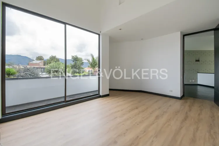 Casa de 4 alcobas en venta en Guaymaral, Bogotá, 500 m² · foto 8 de 18