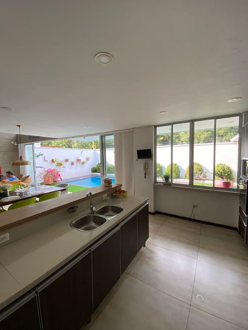 Casa de 5 alcobas en venta en La Floresta, Los Patios, 406 m² · foto 5 de 15