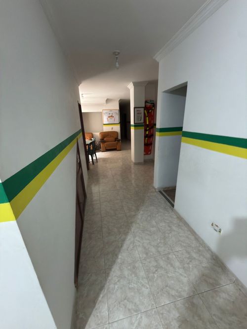 Edificio en venta en Colseguros, Cali, 240 m² · foto 6 de 23