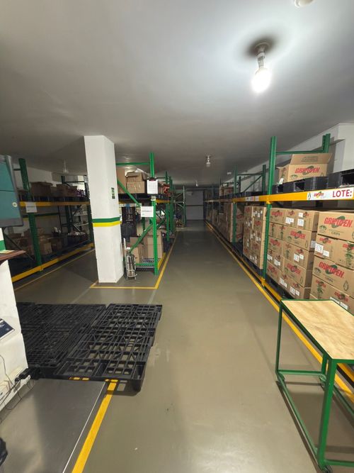 Edificio en venta en Colseguros, Cali, 240 m² · foto 11 de 23