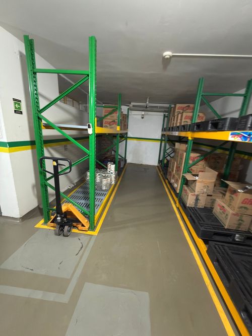 Edificio en venta en Colseguros, Cali, 240 m² · foto 22 de 23