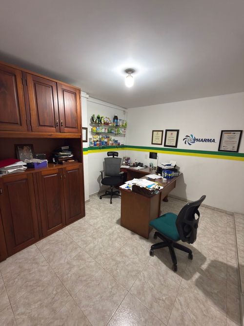 Edificio en venta en Colseguros, Cali, 240 m² · foto 19 de 23