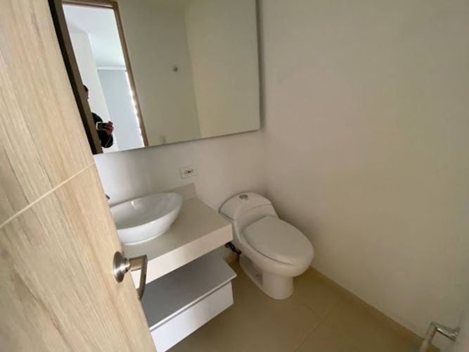 Apartamento de 2 alcobas en arriendo en Barro Blanco, Rionegro, 67 m² · foto 10 de 15