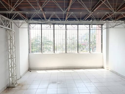 Bodega en arriendo en El Rodeo, Medellín, 218 m² · foto 11 de 12