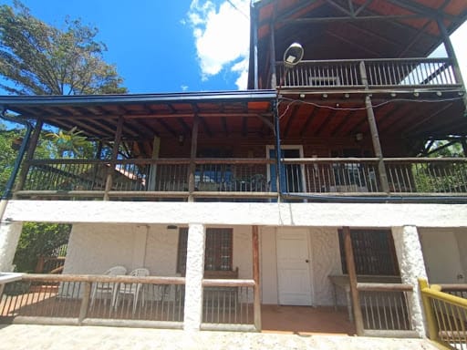 Casa en arriendo en Las Lomitas, Sabaneta, 380 m² · foto 3 de 24