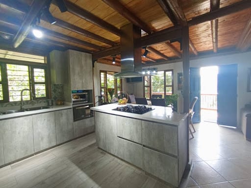 Casa en arriendo en Las Lomitas, Sabaneta, 380 m² · foto 6 de 24