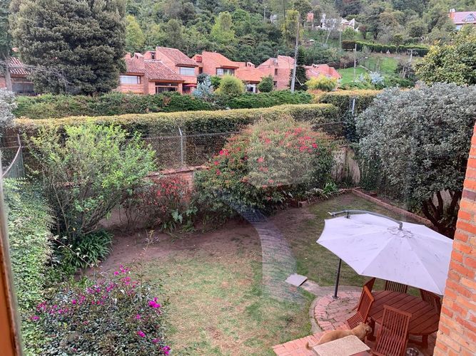 Casa de 4 alcobas en venta en San Jose De Bavaria, Bogotá, 263 m² · foto 17 de 24