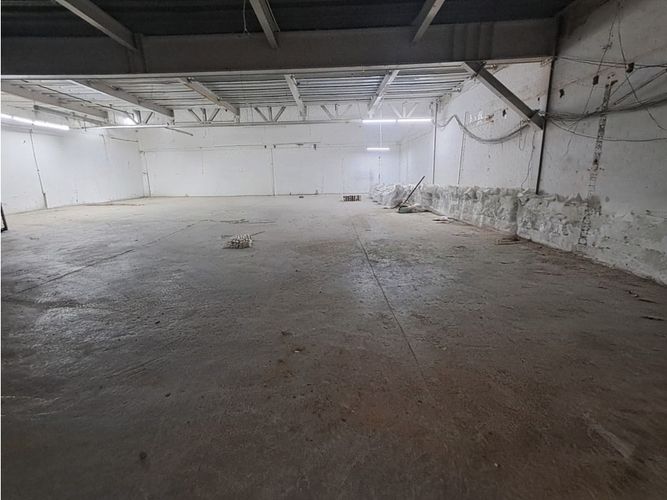 Bodega en venta en La Pradera, Dosquebradas, 750 m² · foto 5 de 7
