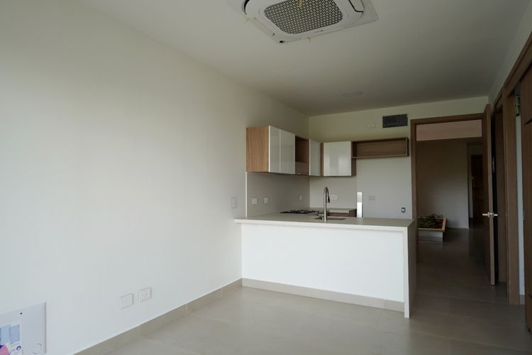 Apartamento de 2 alcobas en venta en Bahia Kristal, Cartagena, 79 m² · foto 8 de 20