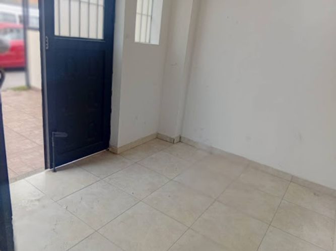 Casa de 6 alcobas en venta en La Lorena, Chía, 180 m² · foto 2 de 23