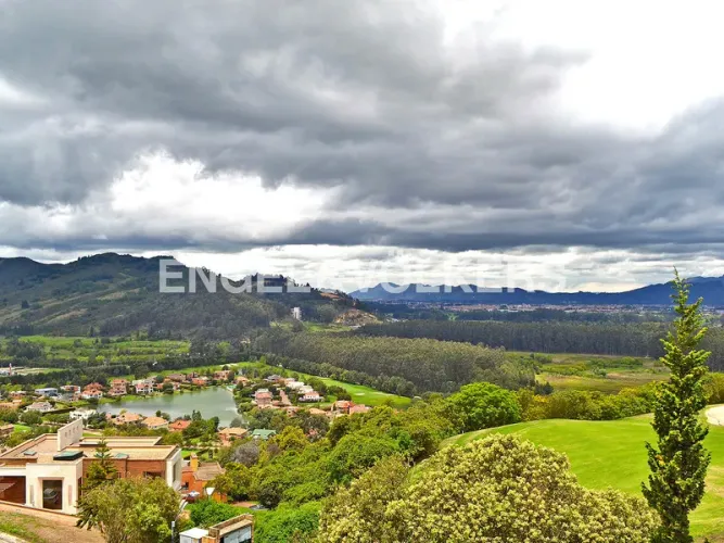 Casa de 6 alcobas en venta en Aposentos, Sopó, 632 m² · foto 17 de 20