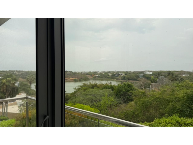Casa de 4 alcobas en venta en Lagos Del Caujaral, Atlántico, 683 m² · foto 22 de 24