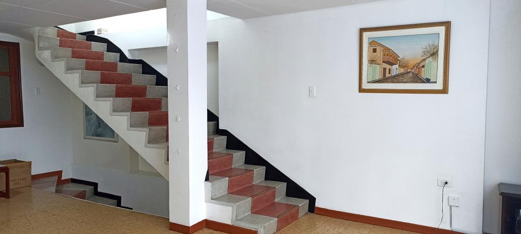 Casa en venta en Marsella, Bogotá · foto 4 de 23