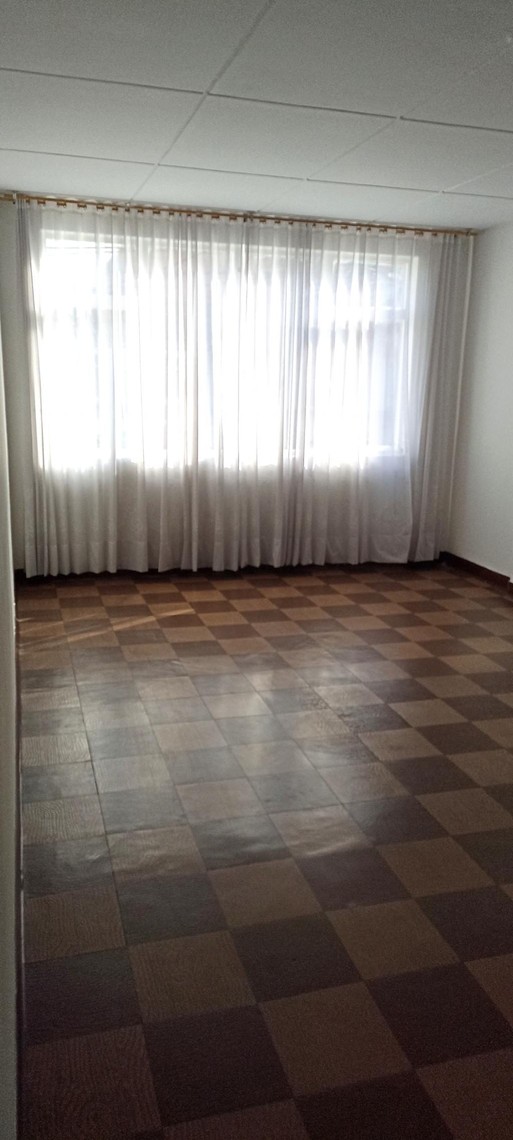 Casa en venta en Marsella, Bogotá · foto 8 de 23