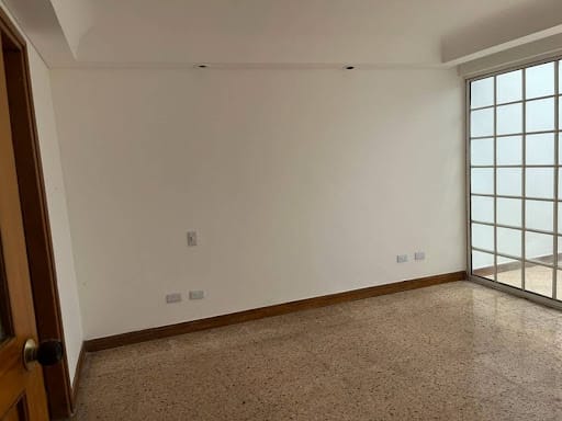 Oficina en arriendo en Calasanz, Medellín, 220 m² · foto 8 de 16