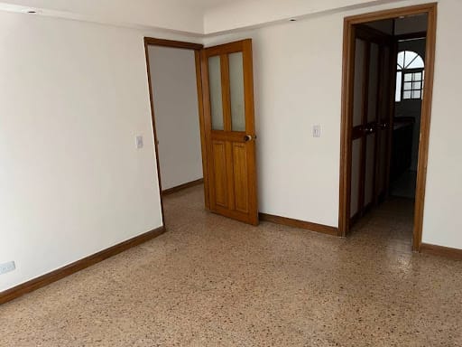 Oficina en arriendo en Calasanz, Medellín, 220 m² · foto 14 de 16