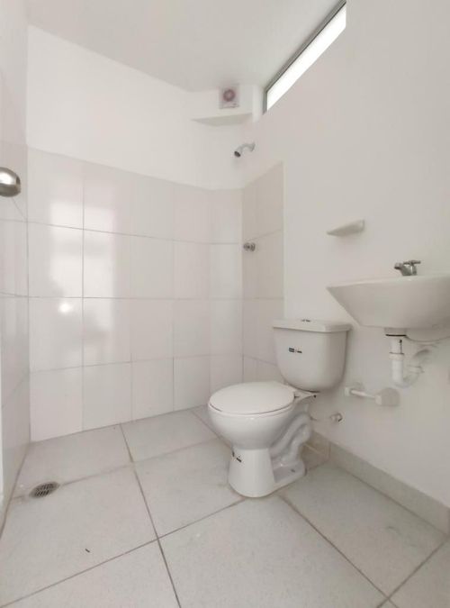 Local en arriendo en Quinta Oriental, Cúcuta, 83 m² · foto 3 de 7