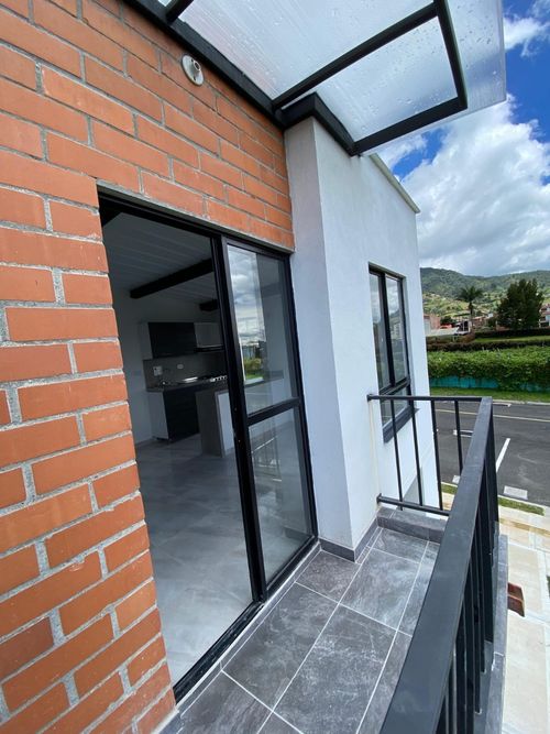Casa de 2 alcobas en venta en Campo Alegre, El Carmen de Viboral, 55 m² · foto 8 de 9
