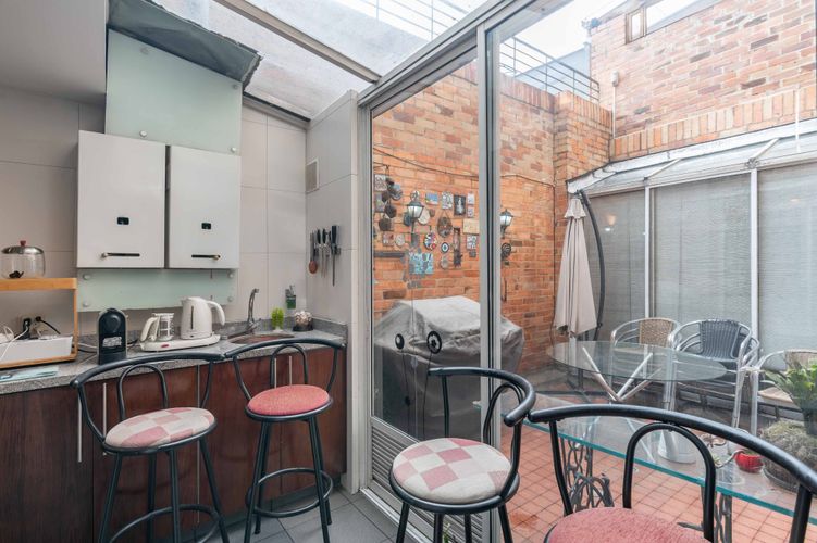 Apartamento de 4 alcobas en venta en Chicó Navarra, Bogotá, 184 m² · foto 12 de 20