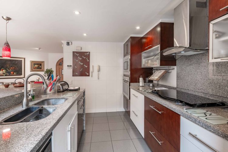 Apartamento de 4 alcobas en venta en Chicó Navarra, Bogotá, 184 m² · foto 13 de 20