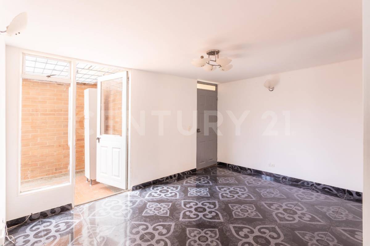 Apartamento en venta en Lijacá, Bogotá · foto 2 de 17