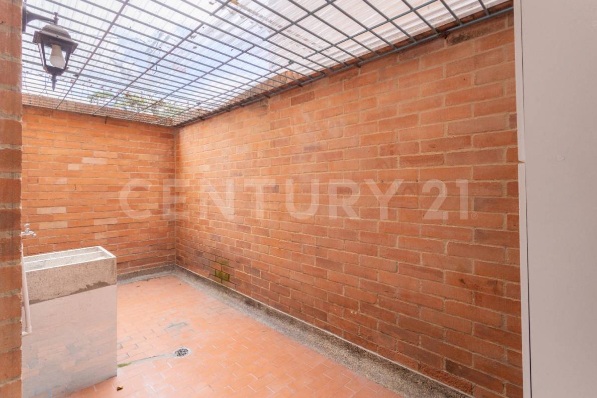Apartamento en venta en Lijacá, Bogotá · foto 3 de 17